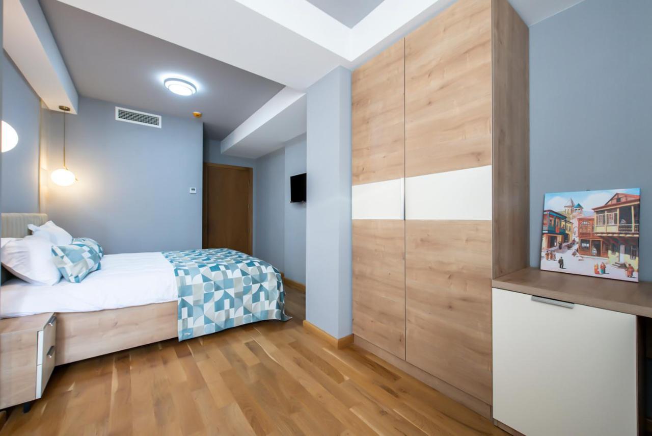 טביליסי Hotel Solo מראה חיצוני תמונה