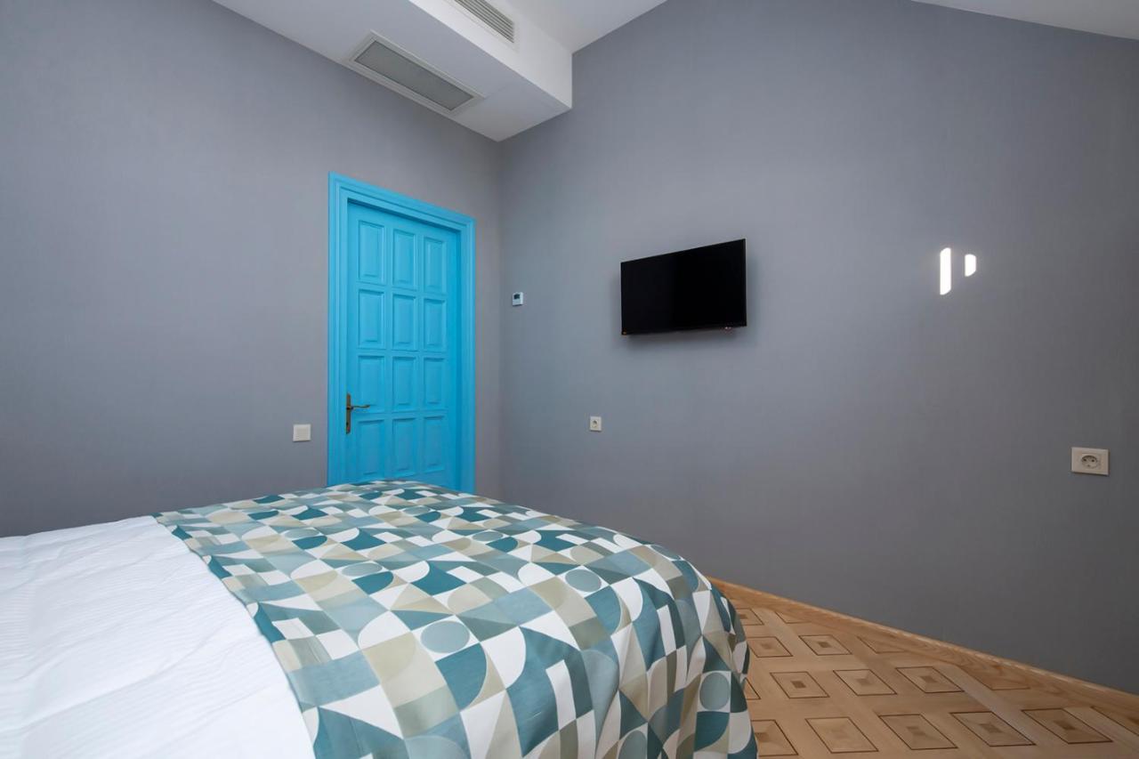 טביליסי Hotel Solo מראה חיצוני תמונה