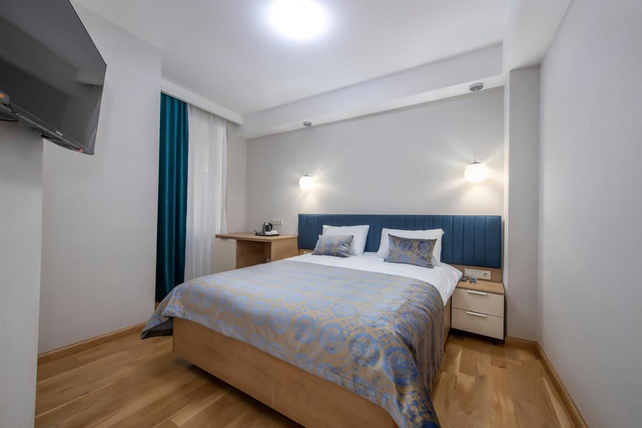 טביליסי Hotel Solo מראה חיצוני תמונה