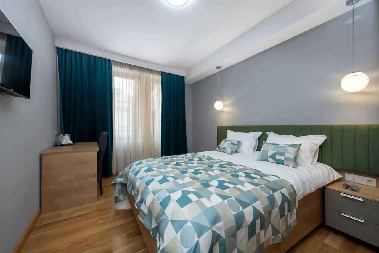 טביליסי Hotel Solo מראה חיצוני תמונה
